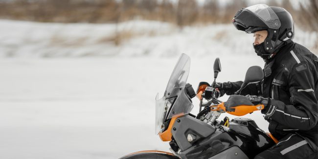 βόλτα με μηχανή στο χιόνι 6 συμβουλές βόλτα με μηχανή στο χιόνι 6 συμβουλές